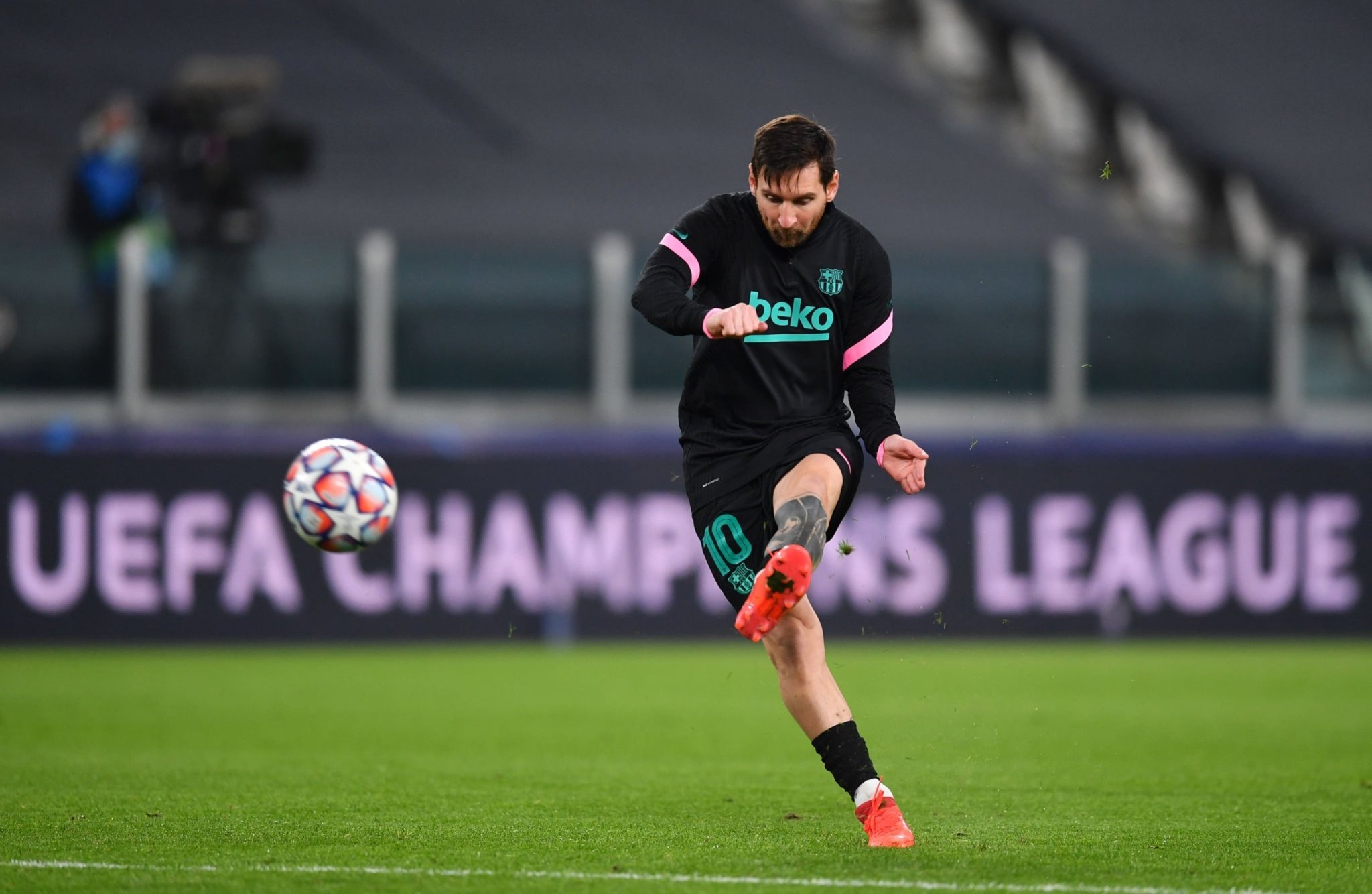 【NFL动态】突飞猛进的泰里·威尔逊：速度与流畅的蜕变