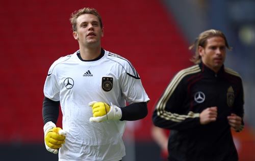 西媒称赞姆巴佩：开局不佳但从未失态，专注进球不与对手裁判争执.