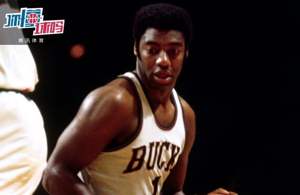 和巨大的 和巨大的