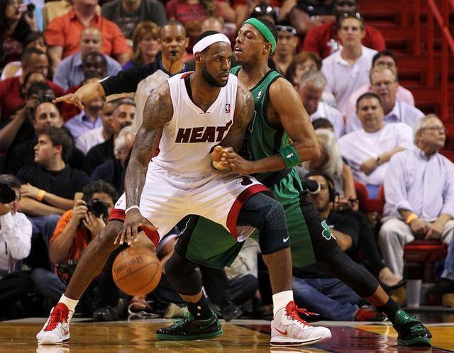 异表现不仅 异表现不仅