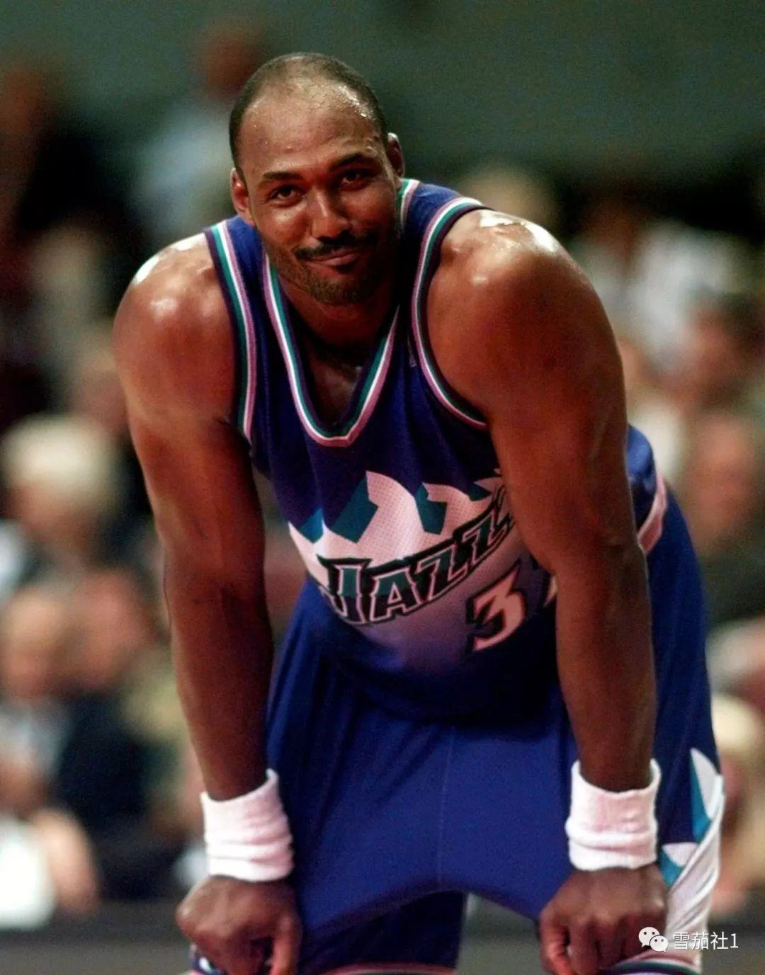 他选择以更 他选择以更