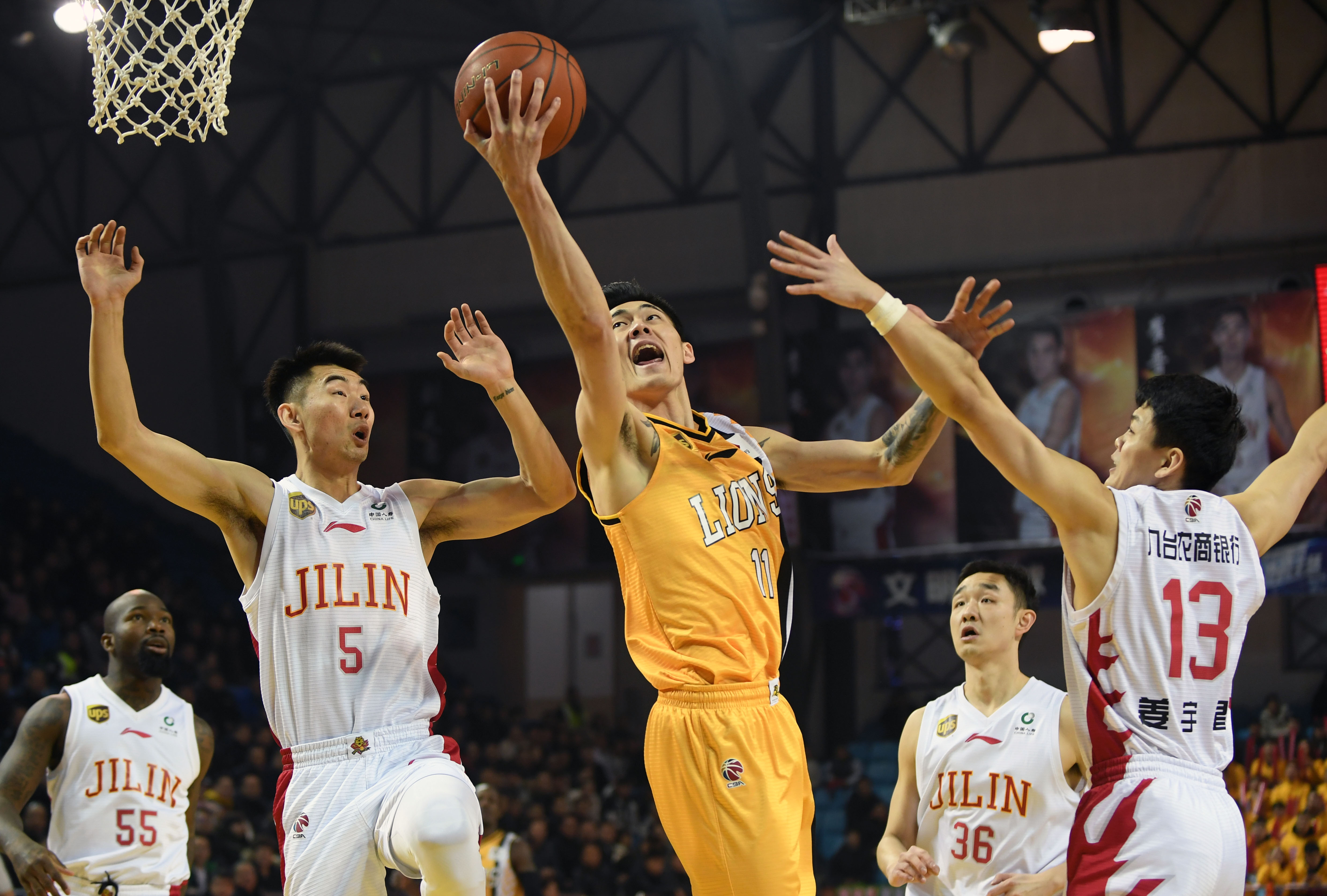 三粒进球背 三粒进球背